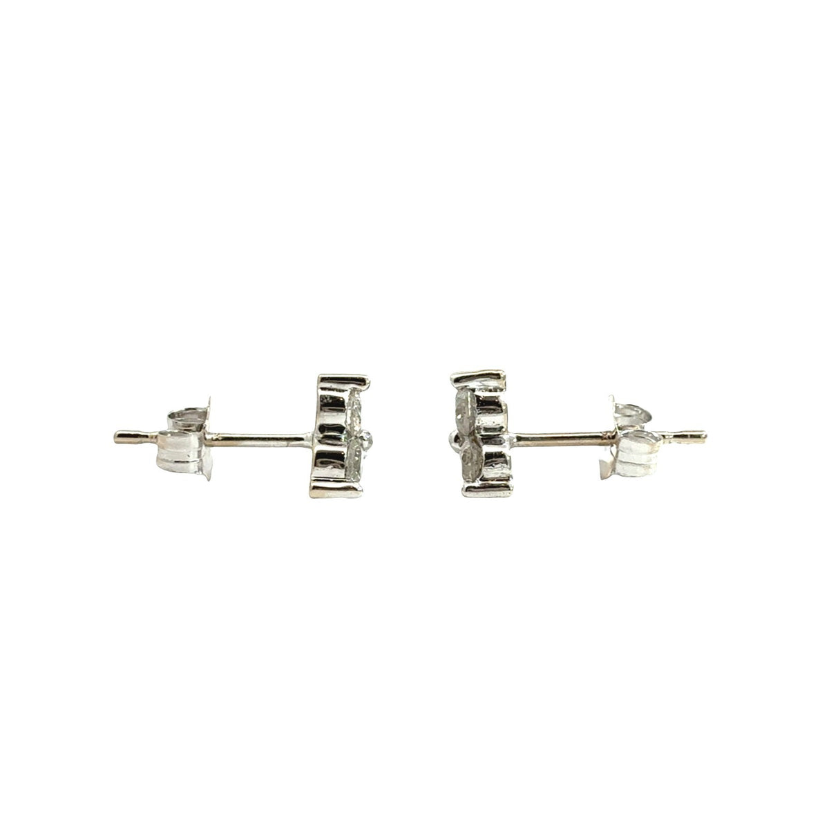 14k White Gold 0.27cttw Diamond Trefoil Cluster Stud Earrings2