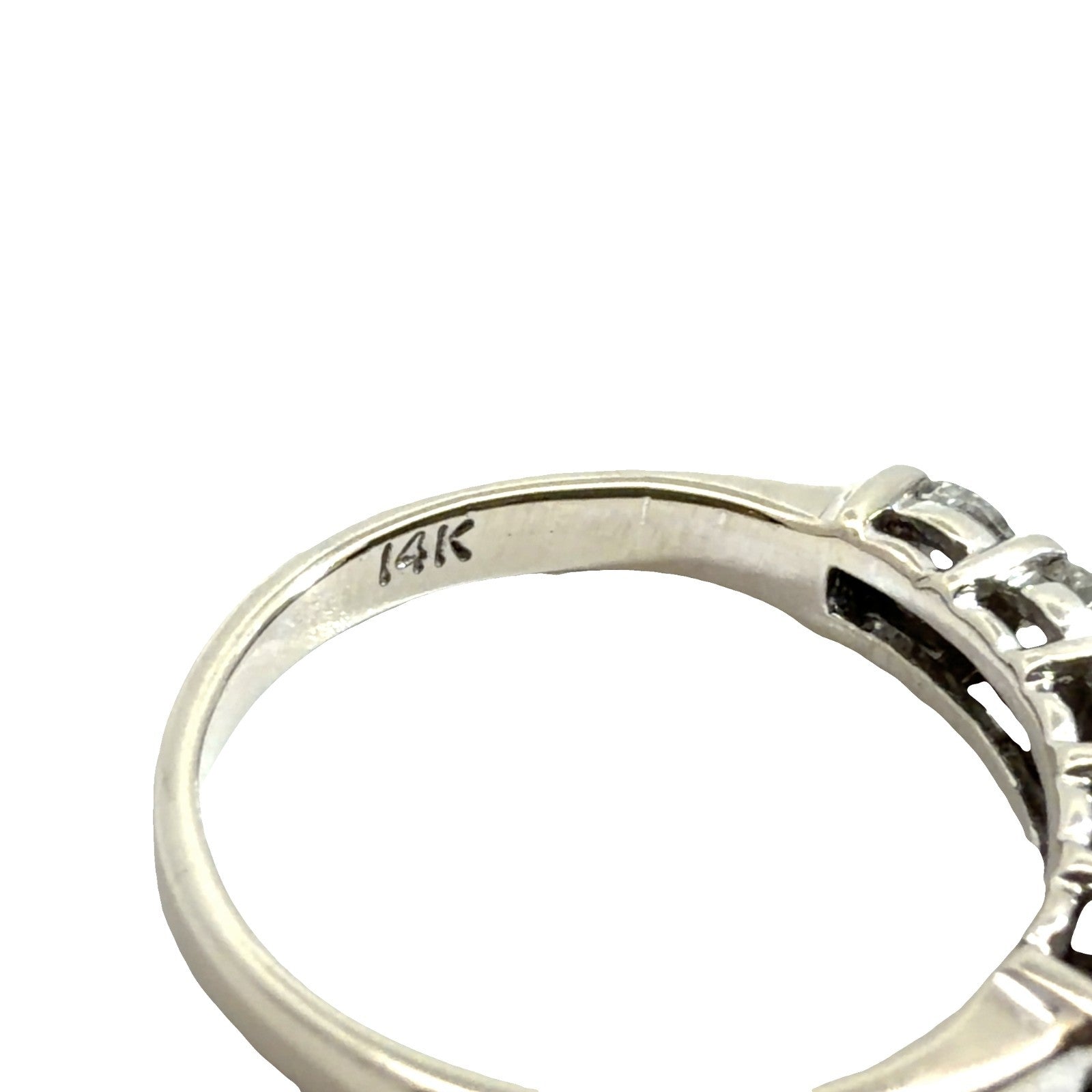 14k White Gold 1.05cttw Diamond Five-Stone Band Ring4