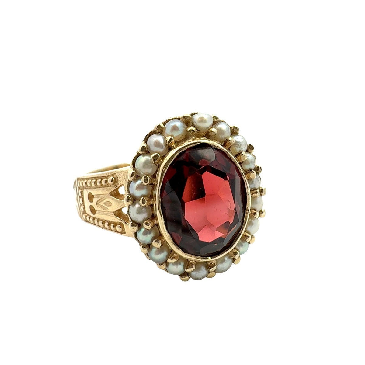 Vintage 14k Yellow Gold 2.30tcw Oval Garnet and Pearl Halo Cocktail Ring1