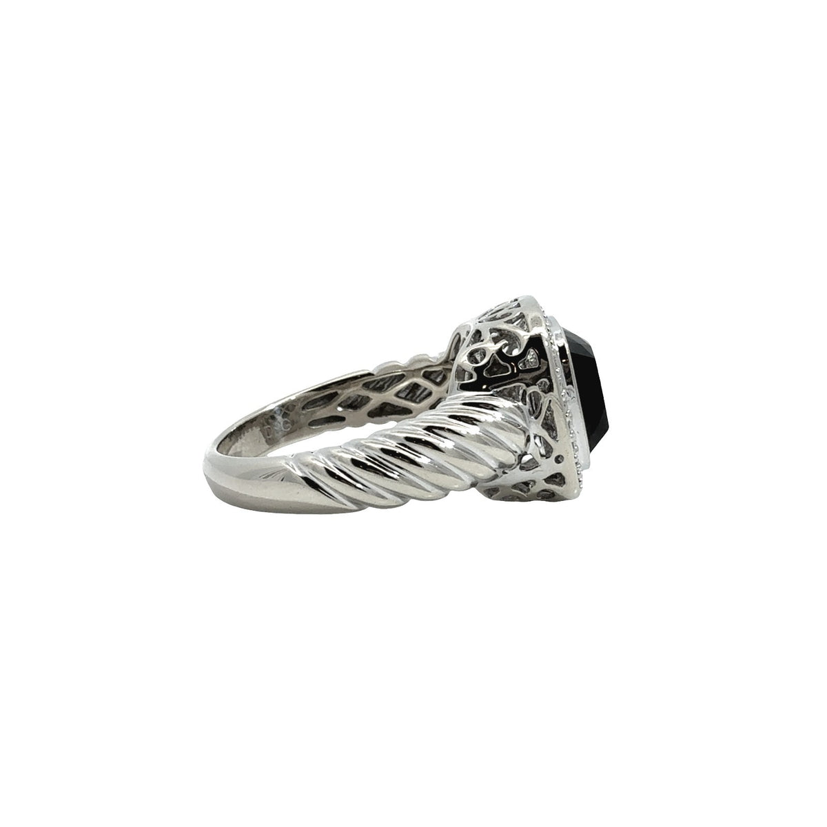 14k White Gold Onyx and 0.17cttw Diamond Halo Twisted Cable Cocktail Ring2