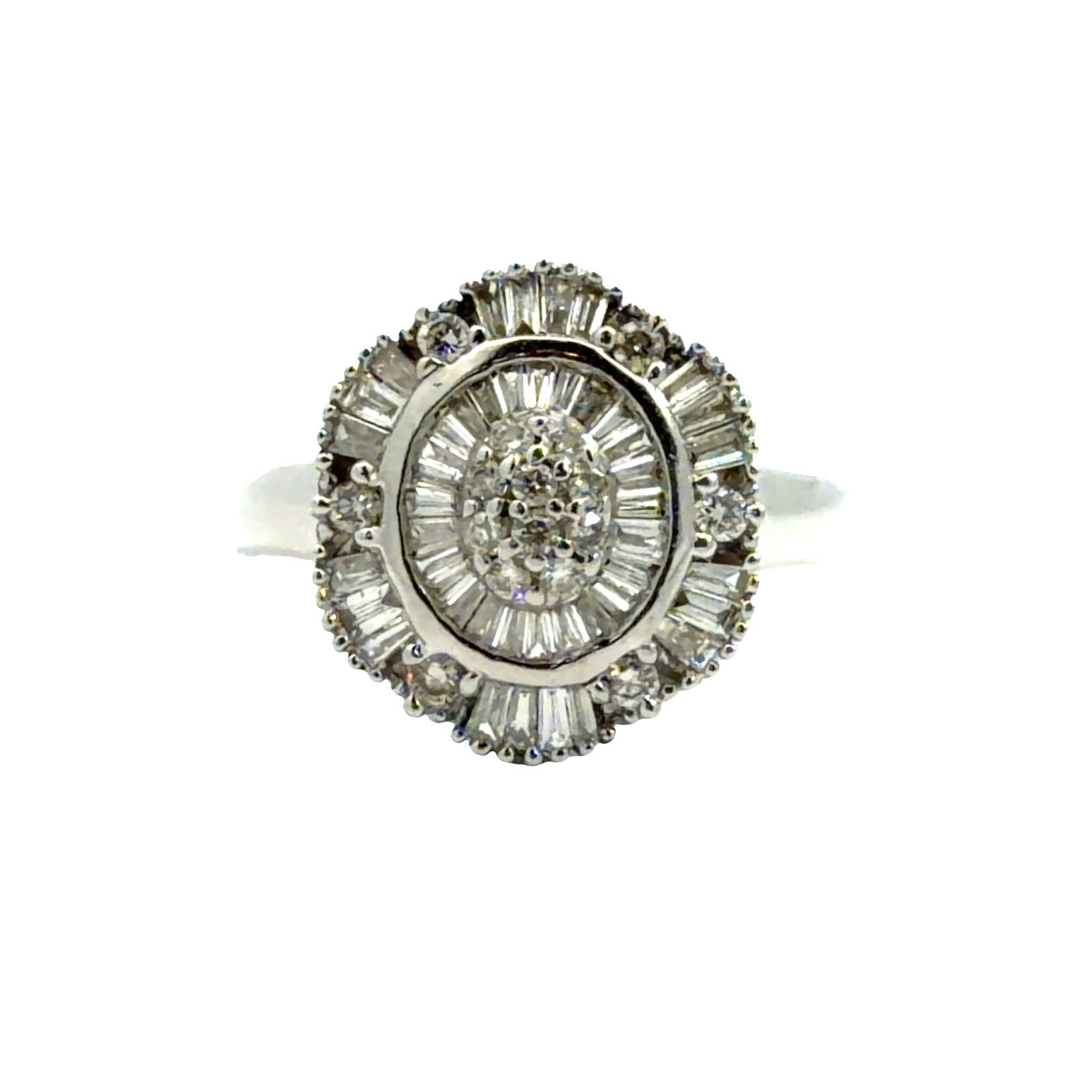 18k White Gold 0.65ctw Diamond Cluster Cocktail Ring Size 6.50