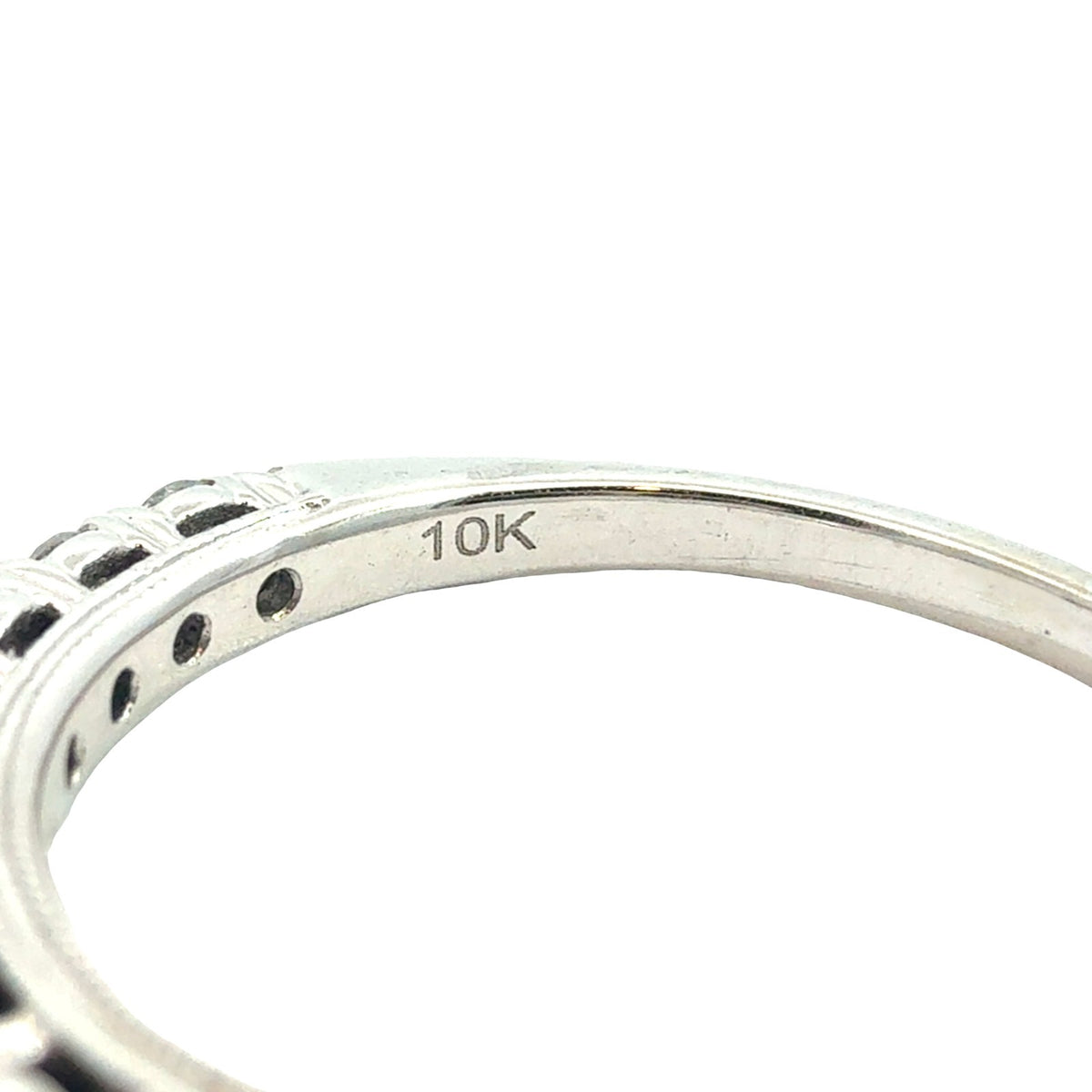 10k White Gold 0.50cttw Diamond Half-Eternity Wedding Band Ring Size 65