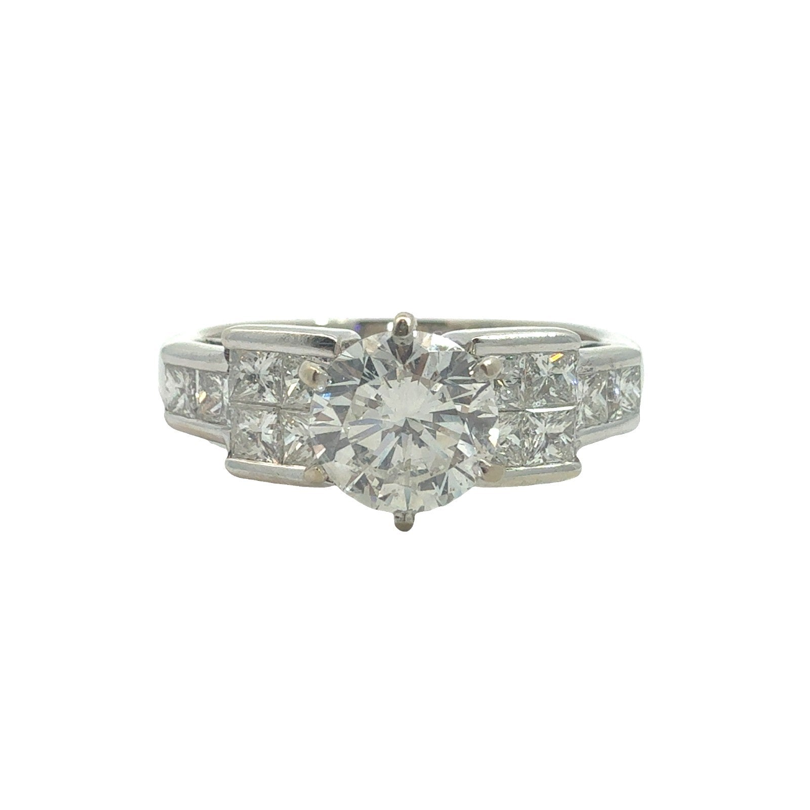 18k White Gold 1.67ctw (0.72ctw) Round & Princess Diamond Engagement Ring0