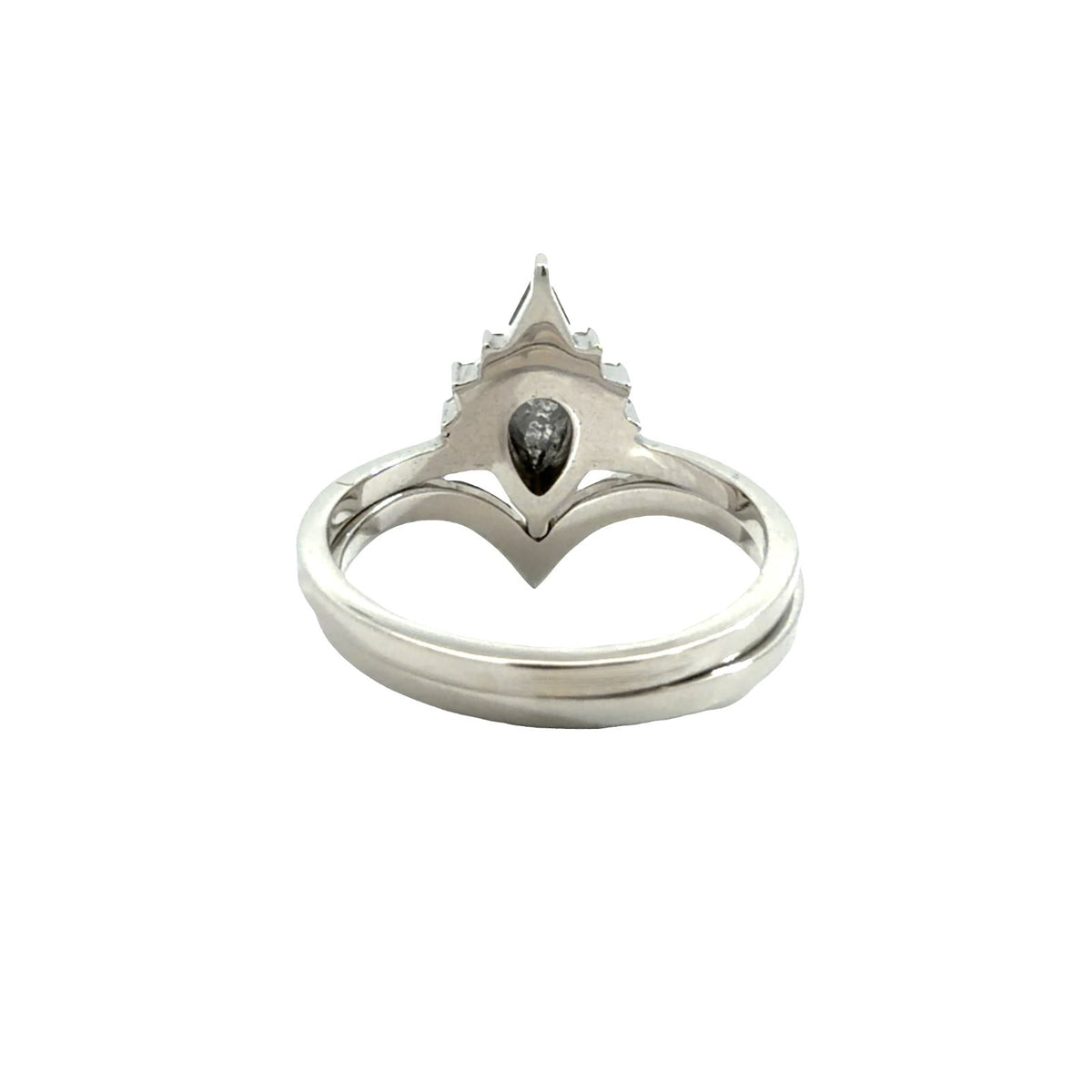 18k White Gold Salt & Pepper 0.82ctw(0.56ct) Pear Diamond Engagement Ring & Band3