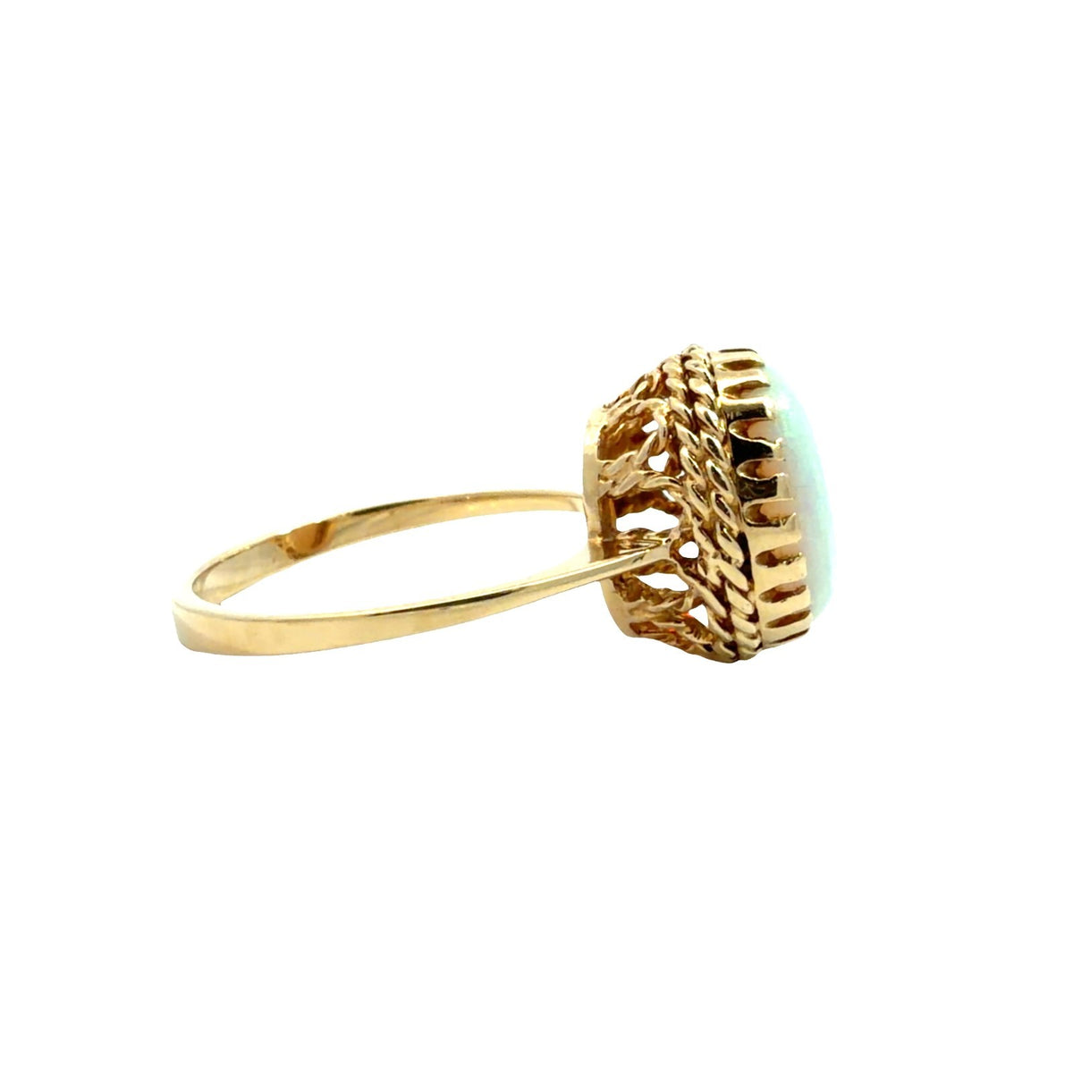 Vintage 14k Yellow Gold and 2.60ctw Oval Opal Cocktail Ring Size 7.52