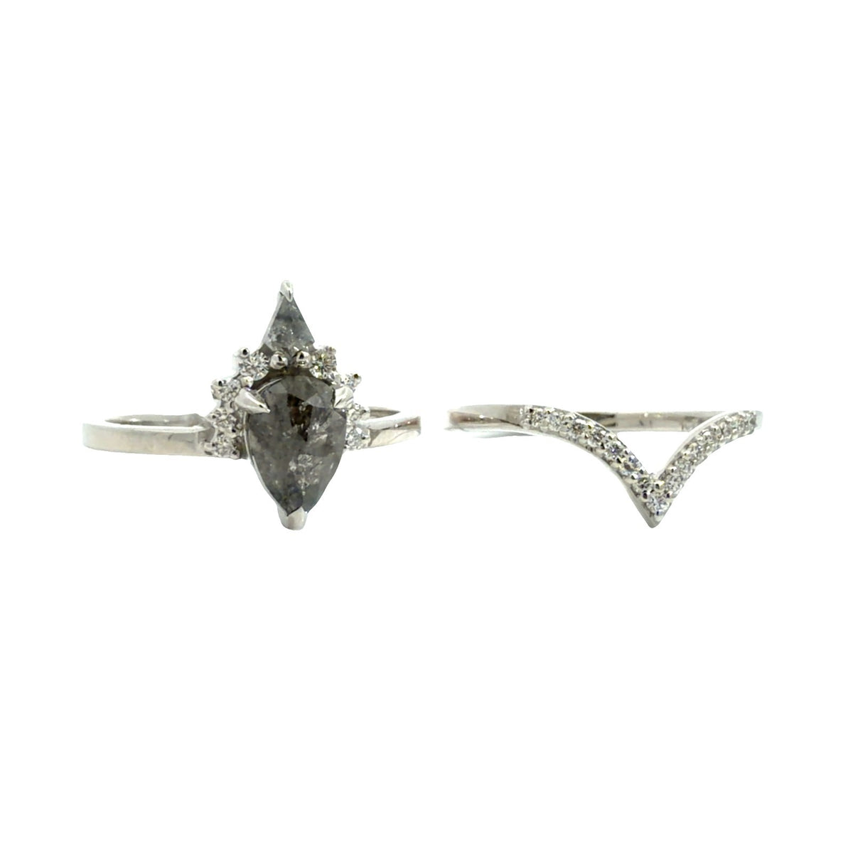 18k White Gold Salt & Pepper 0.82ctw(0.56ct) Pear Diamond Engagement Ring & Band1