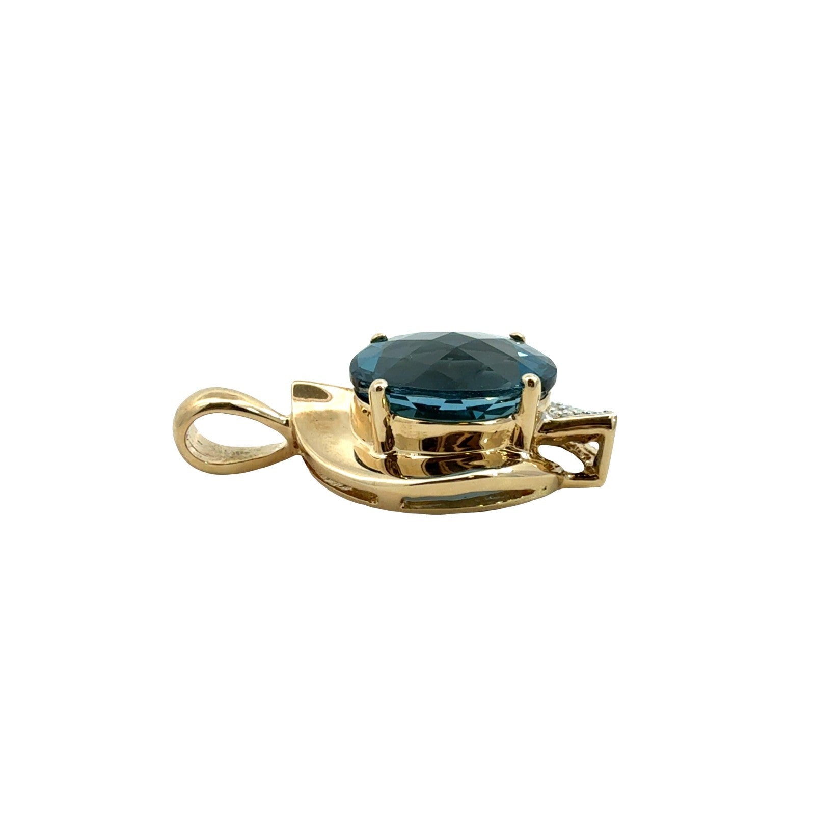 14k Yellow Gold 6.51tcw Oval Topaz and 0.08cttw Diamond Pendant4