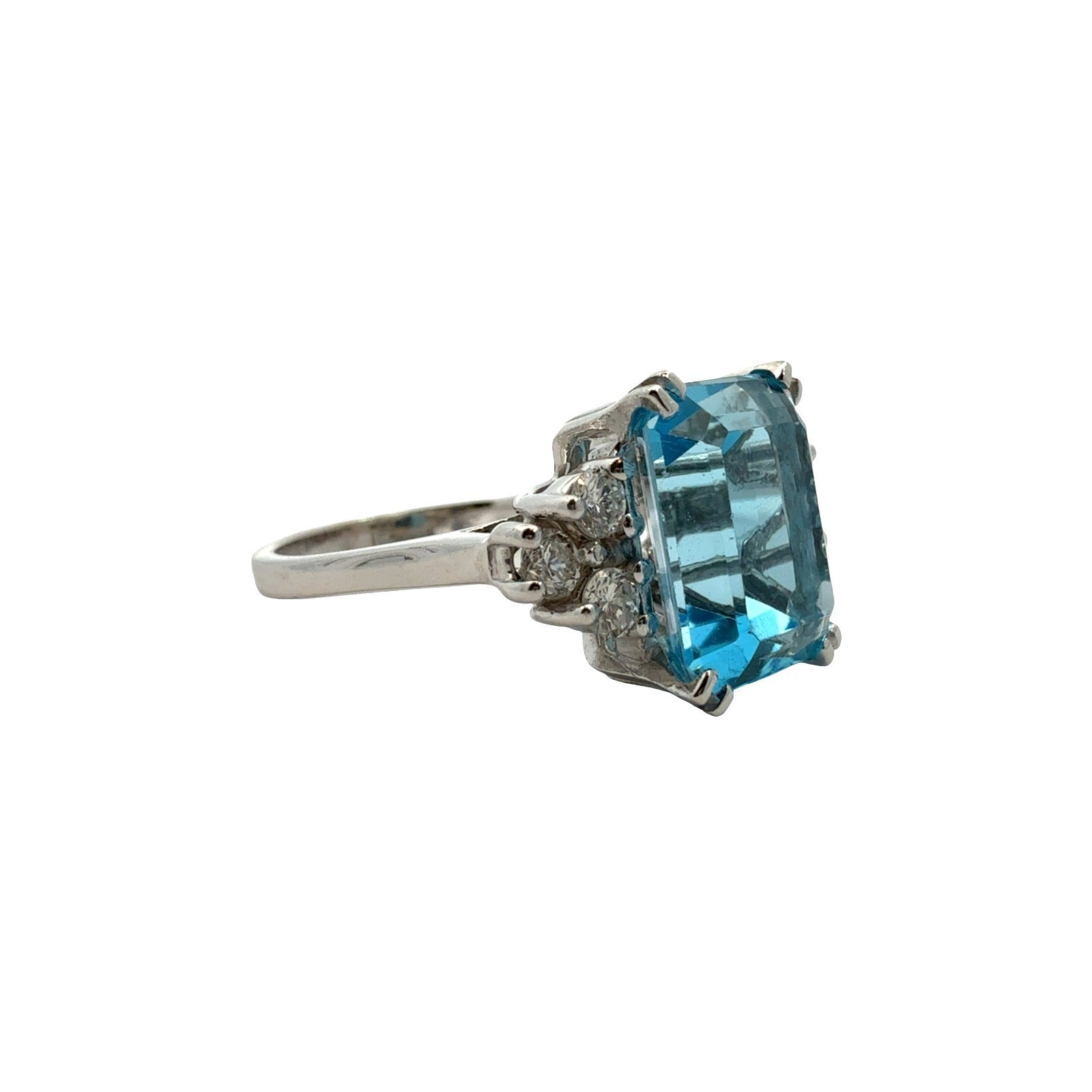 Vintage 14k White Gold 7.09tcw Blue Topaz 0.39cttw Diamond Cocktail Ring0