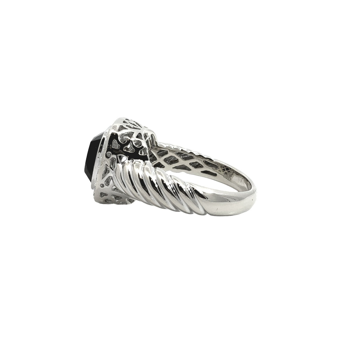 14k White Gold Onyx and 0.17cttw Diamond Halo Twisted Cable Cocktail Ring4