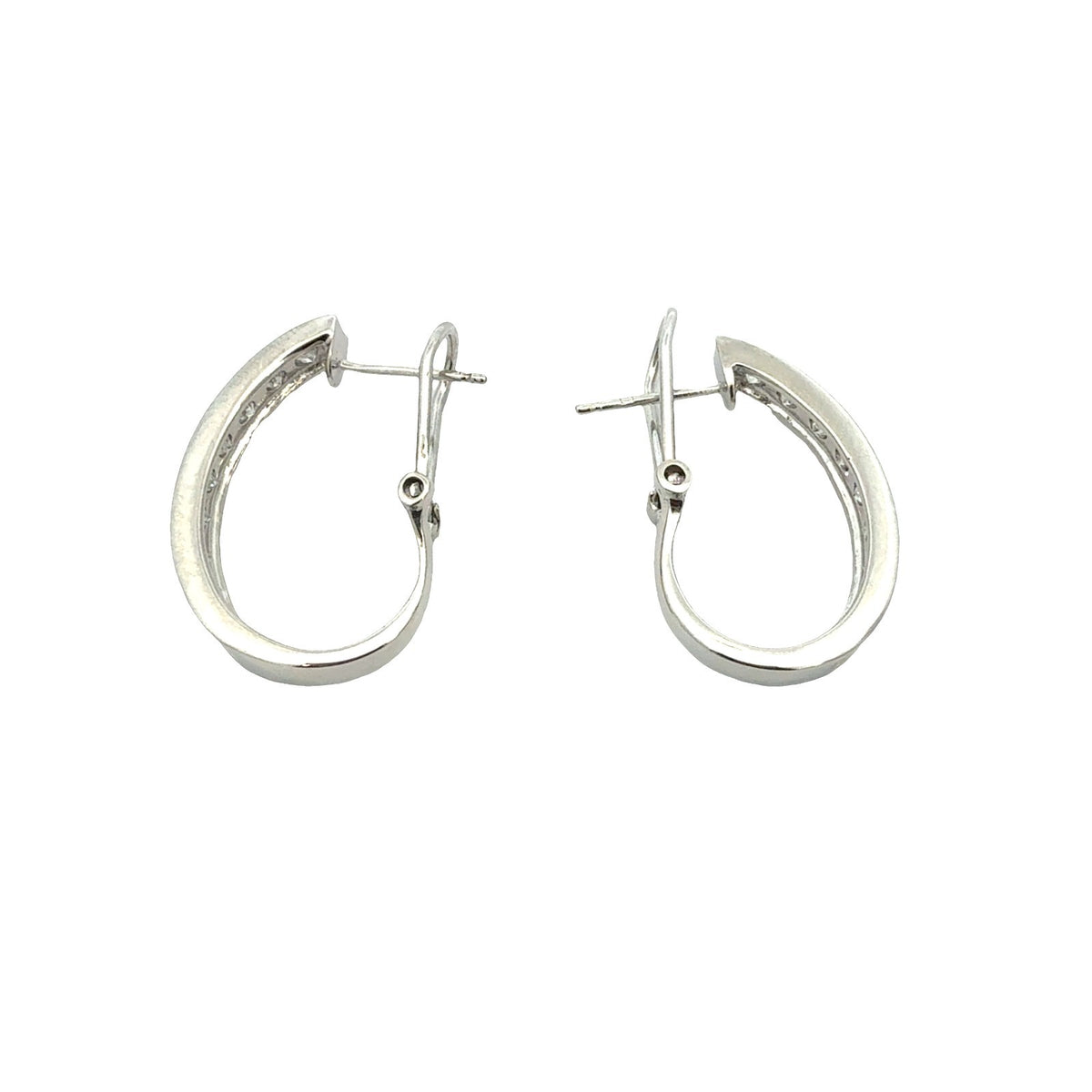 14k White Gold 0.96ctw Brilliant Pavé Diamond Earrings2