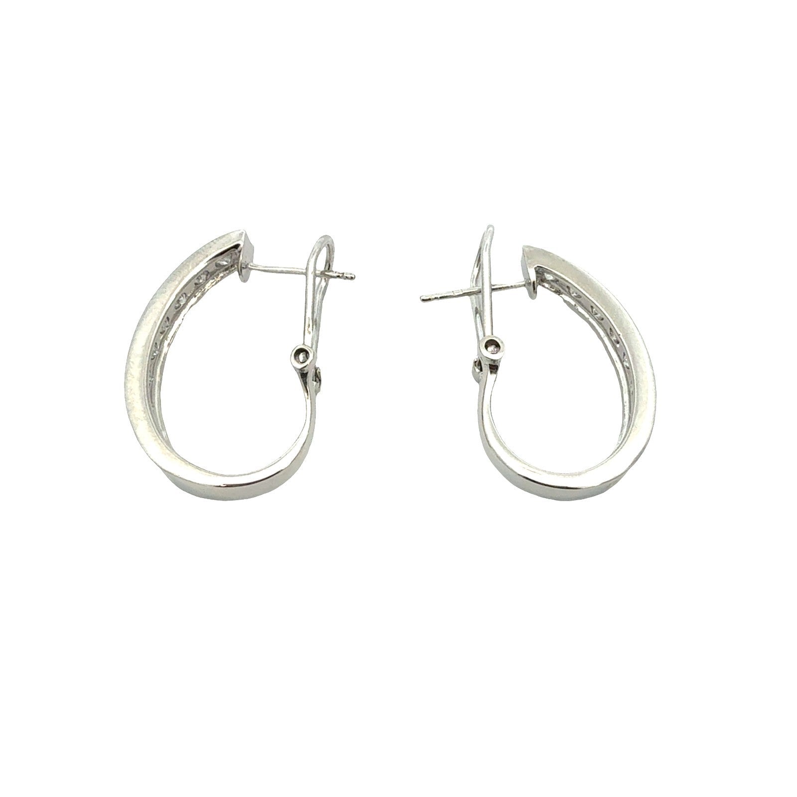 14k White Gold 0.96ctw Brilliant Pavé Diamond Earrings2