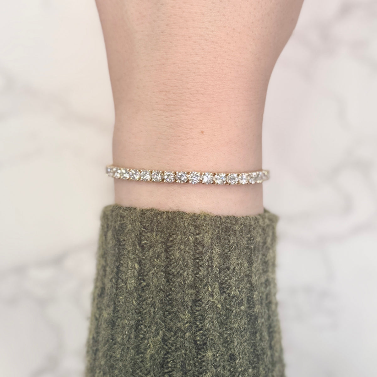 The Jewel Box 14k Yellow Gold 10.36ctw Diamond Tennis Bracelet 7.25"