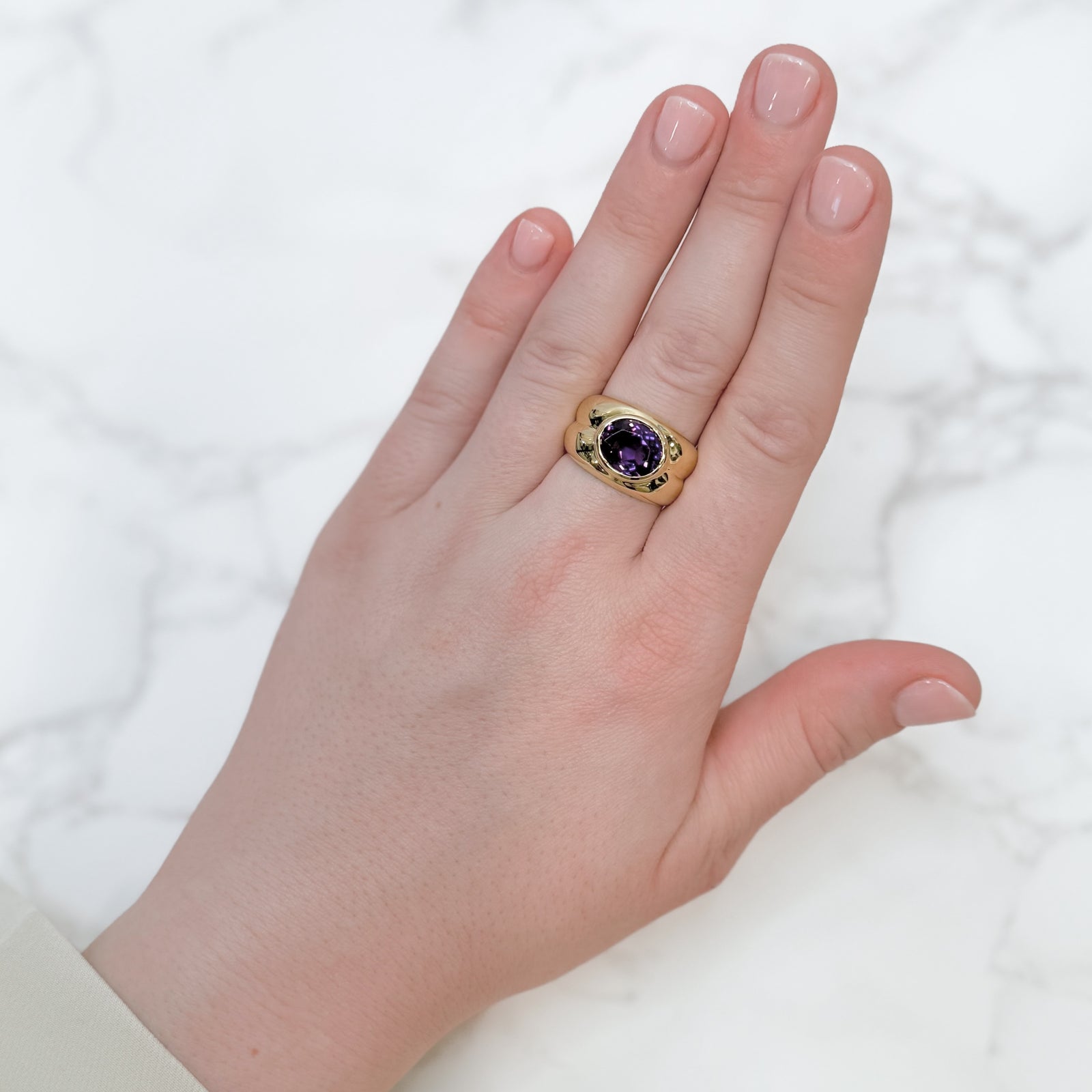 Tiffany & Co.18k Yellow Gold Bezel Set Amethyst Ring Size 8.250