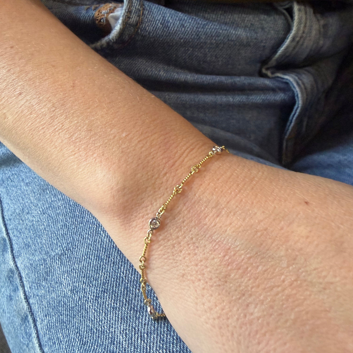 Estate 18k Multi-Tone Gold Diamonds by the Yard Bracelet 0.20ctw