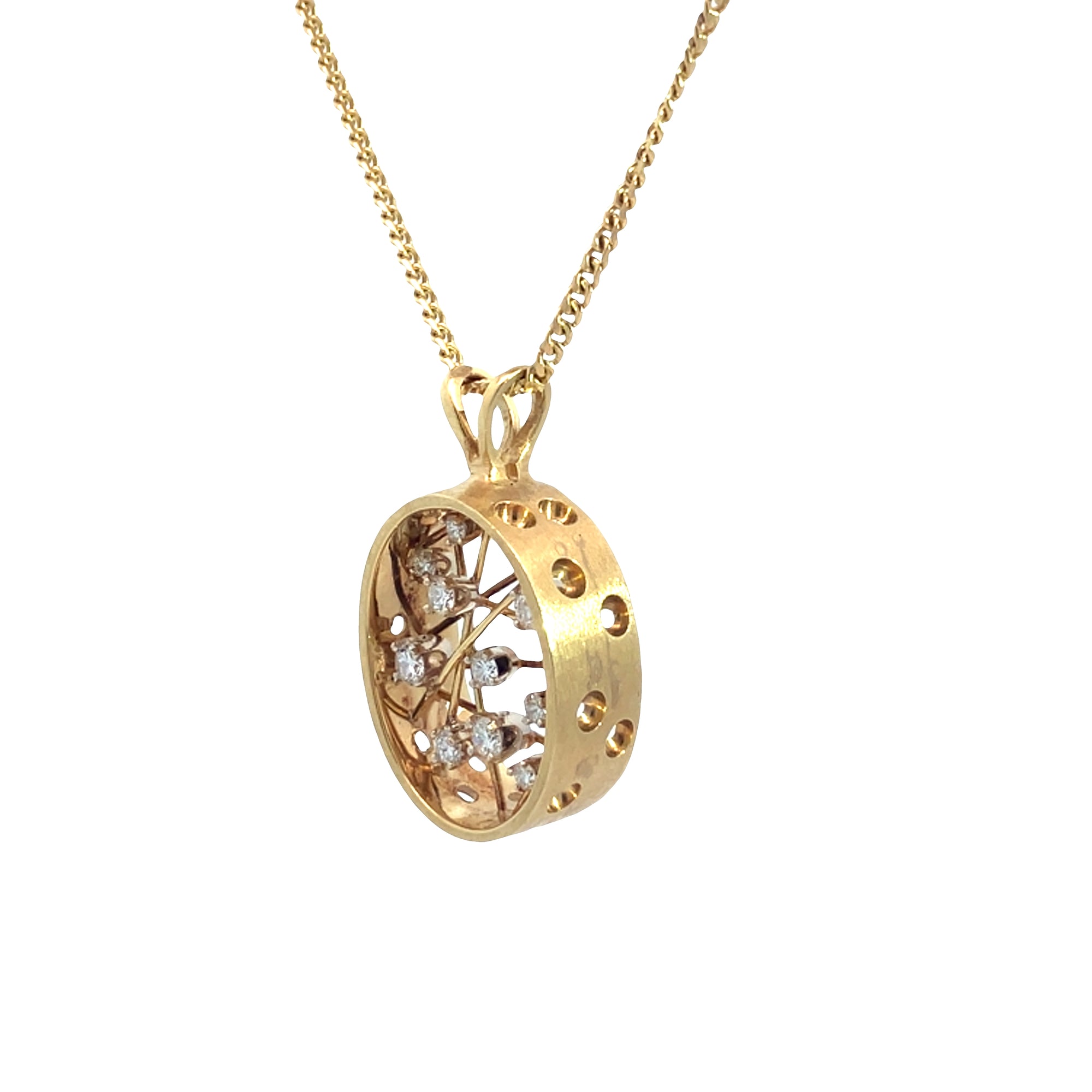 Vintage 18k Yellow Gold and 0.57ctw Diamond Pendant