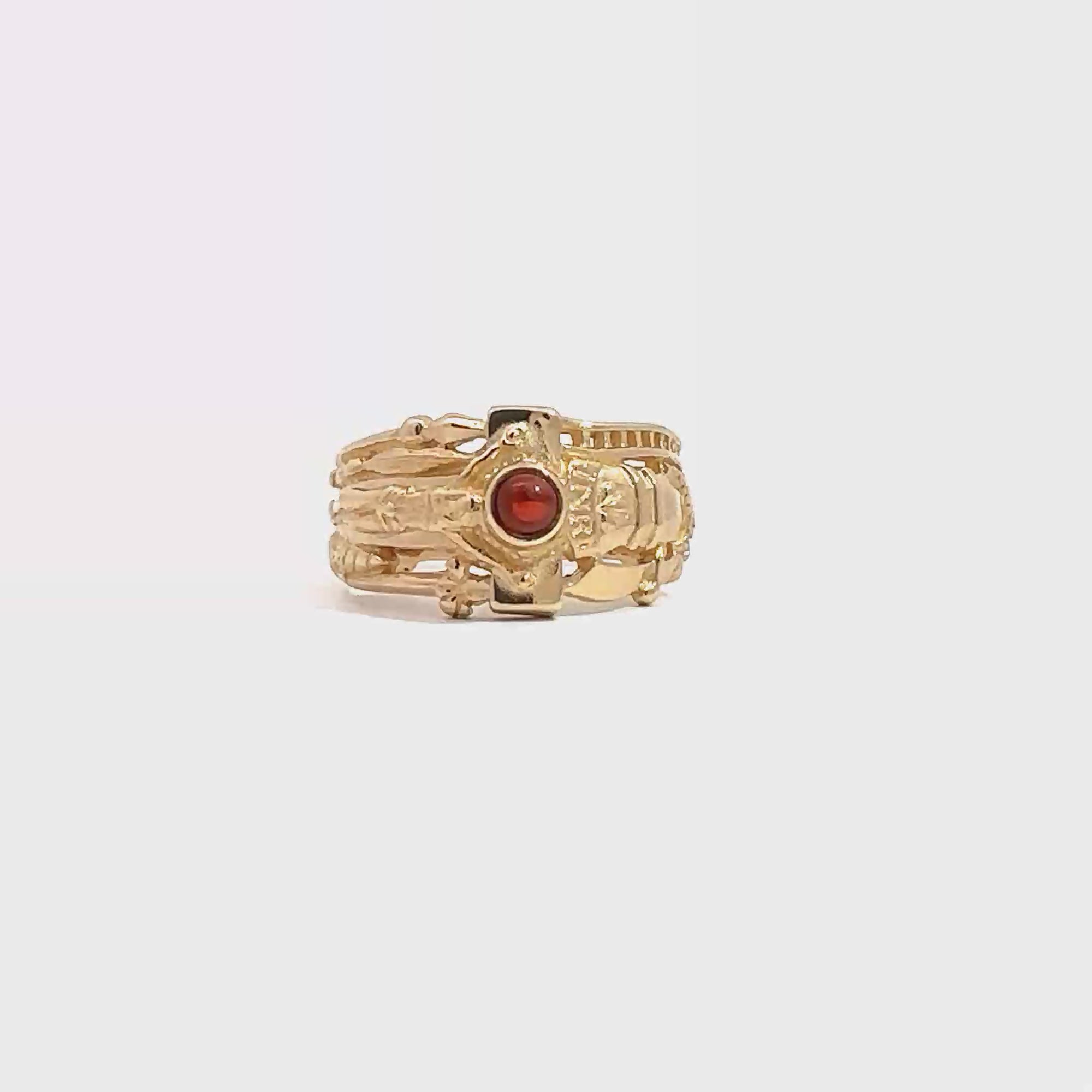 Vintage James Avery 14k Yellow Gold 0.35ctw Cabochon Garnet Luther Ring