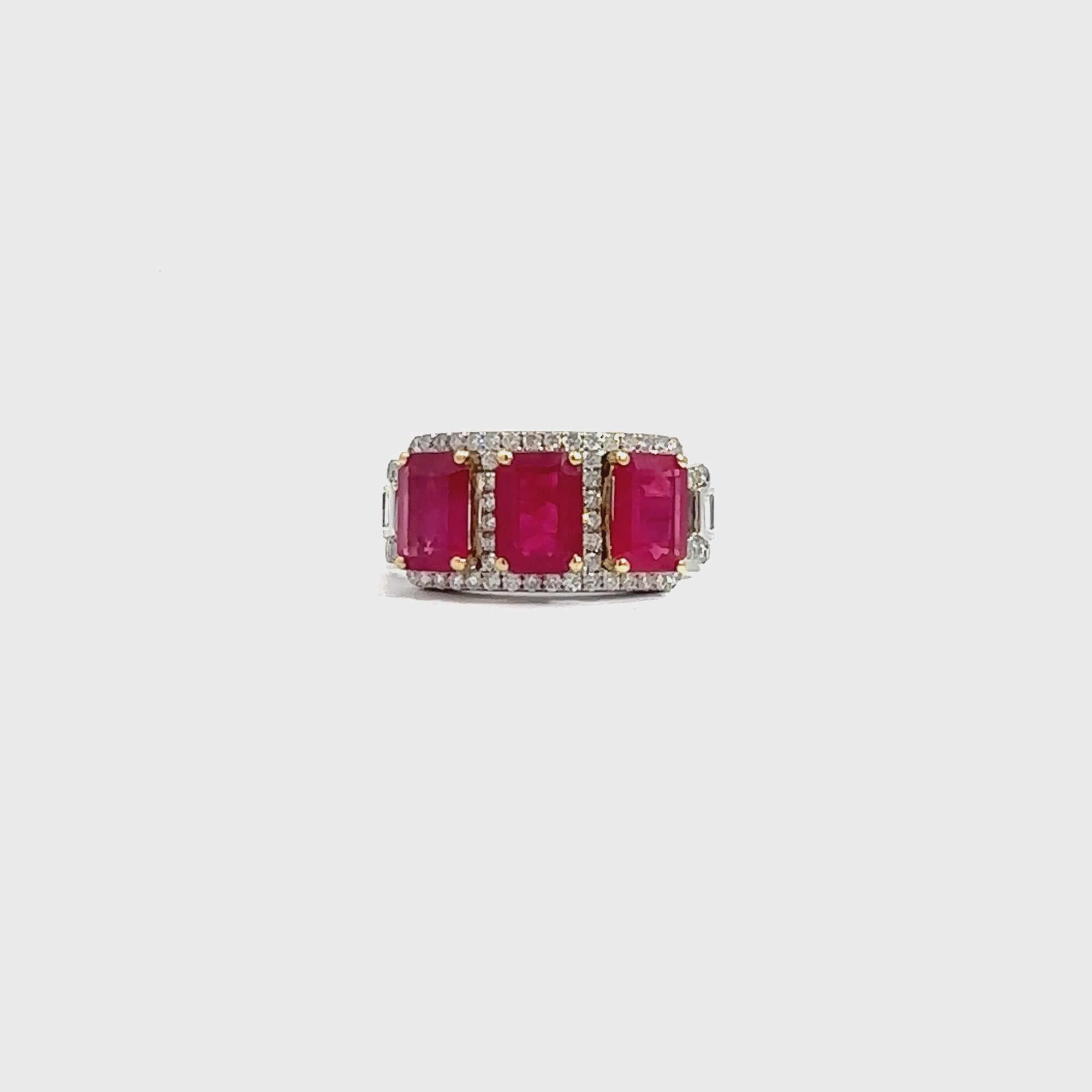 Vintage 18k Yellow Gold 3.40ctw Ruby and 0.55ctw Diamond Ring