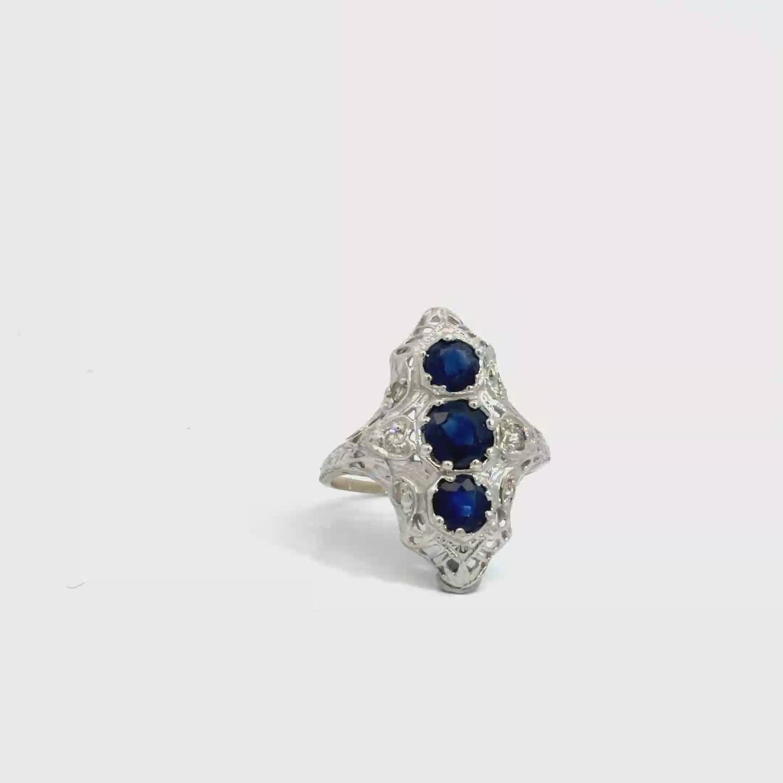 Vintage Art Deco 14k White Gold 1.29ctw Sapphire and 0.13ctw Diamond Ring