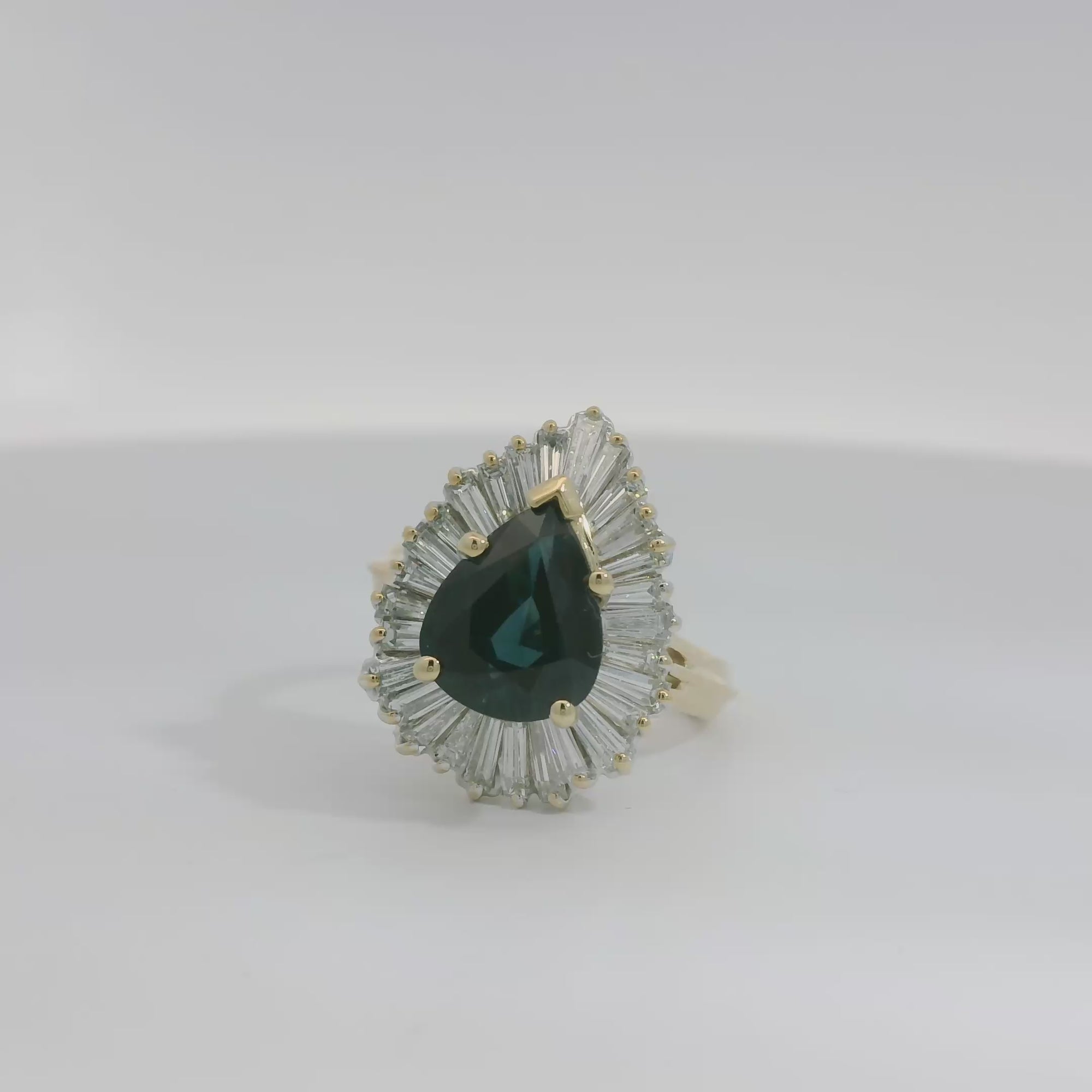 Vintage 14k Yellow Gold Pear Shaped Sapphire & Baguette Diamond Halo Ring
