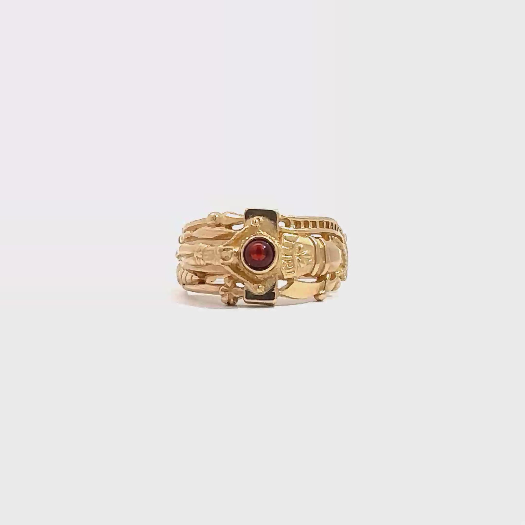 Vintage James Avery 14k Yellow Gold 0.35ctw Cabochon Garnet Luther Ring